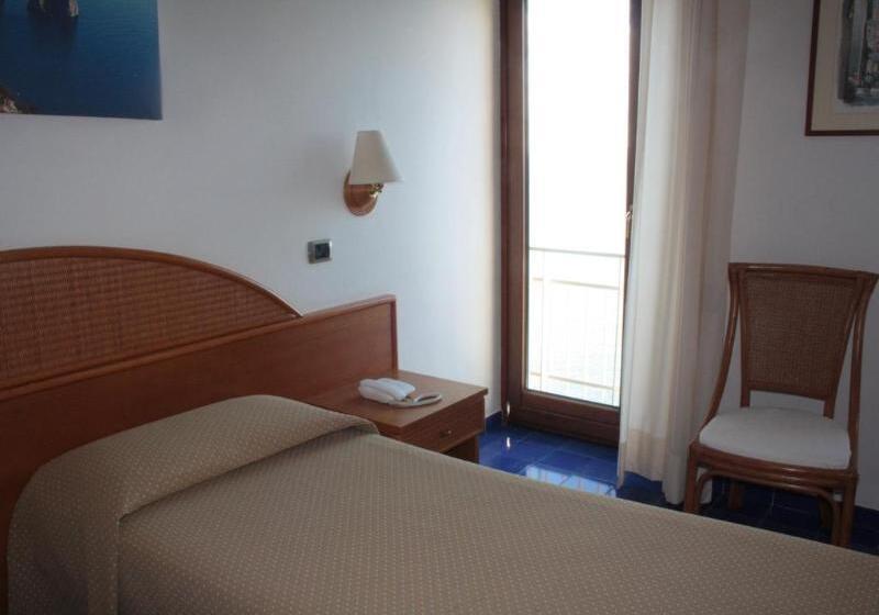 스탠다드 싱글 룸 측면 바다 전망, Sporting