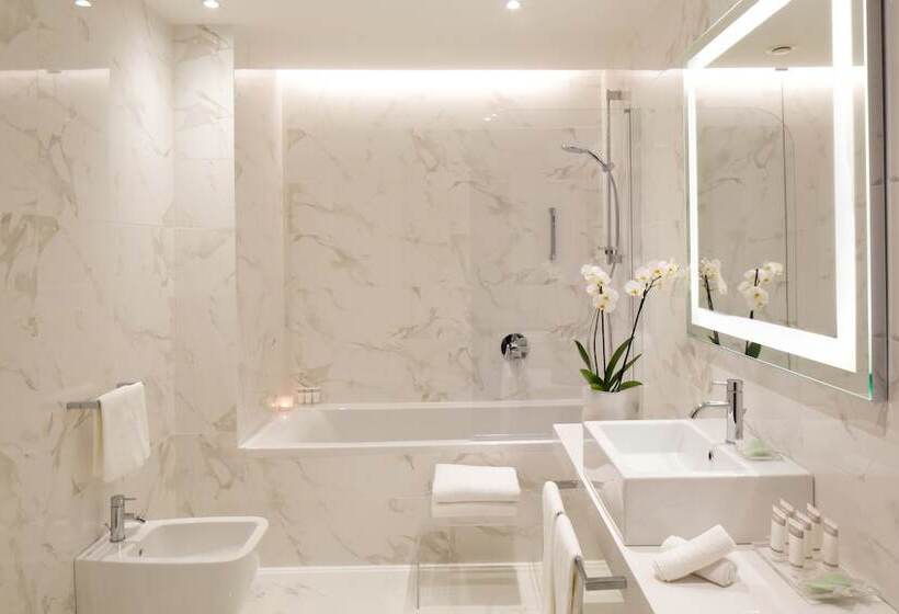 סוויטת ג'וניור, Starhotels Majestic