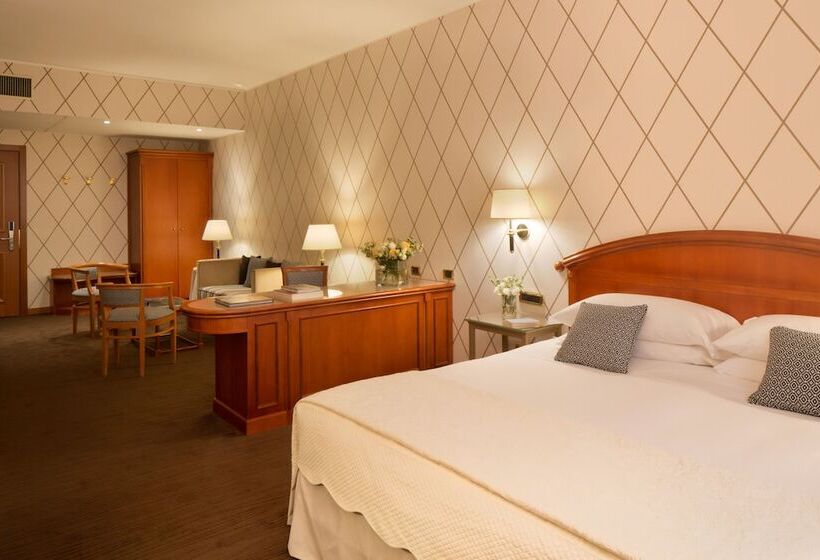 סוויטת ג'וניור, Starhotels Majestic