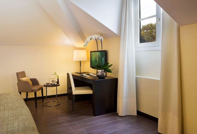 חדר דלוקס, Starhotels Majestic