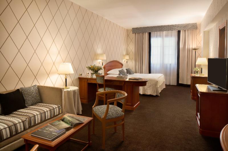 سوییت جونیور, Starhotels Majestic