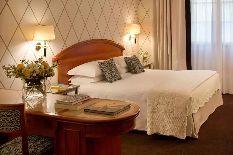 سوییت جونیور, Starhotels Majestic