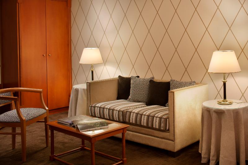 סוויטת ג'וניור, Starhotels Majestic