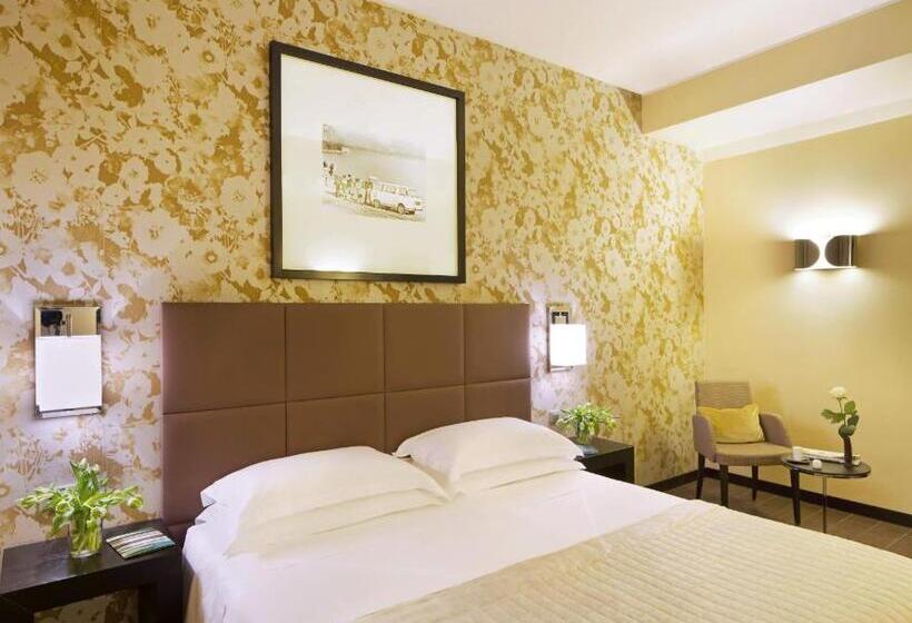 اتاق سوپریور, Starhotels Majestic