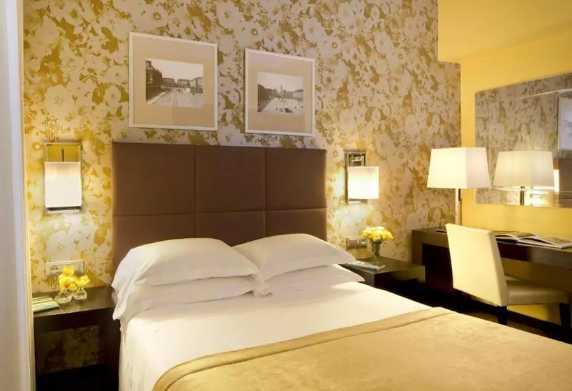 اتاق کلاسیک سه تخته, Starhotels Majestic