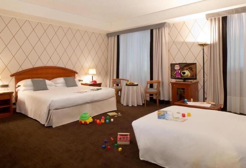 חדר משפחתי, Starhotels Majestic
