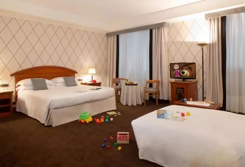اتاق خانوادگی, Starhotels Majestic