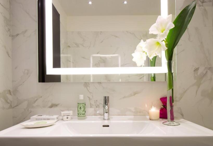 סוויטת ג'וניור, Starhotels Majestic