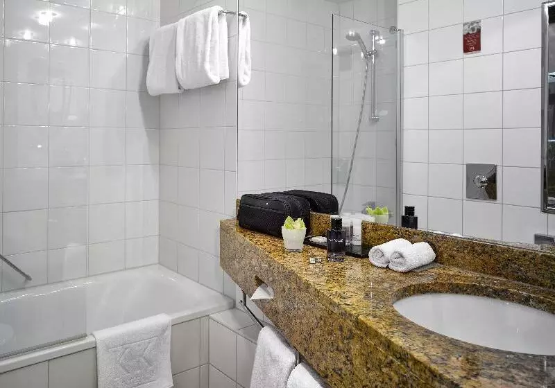 اتاق خانوادگی, Starhotels Majestic