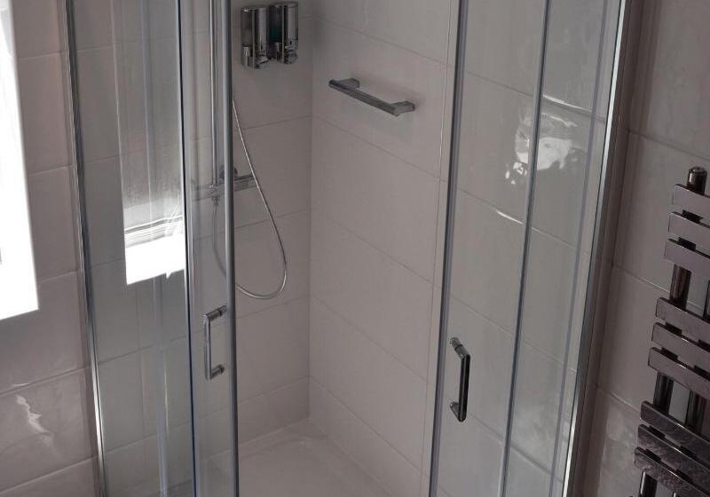 חדר משפחתי, Starhotels Majestic