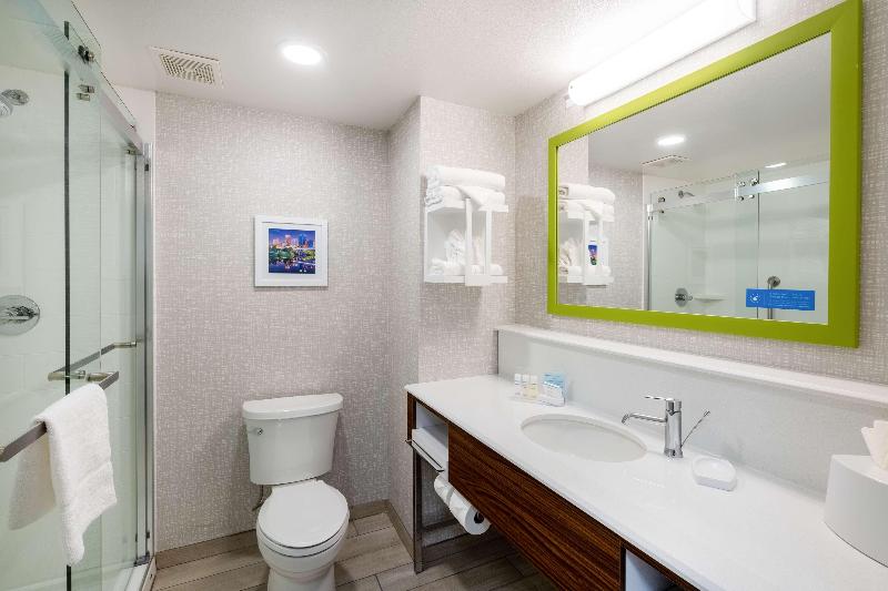 غرفة قياسية, Tourist