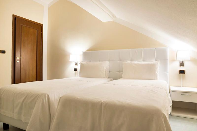 غرفة قياسية فردية, Tourist