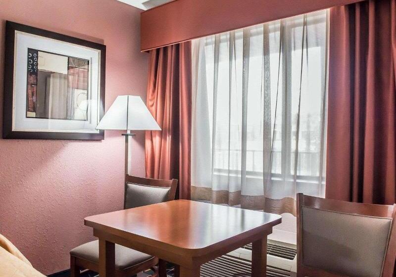 غرفة قياسية, Tourist