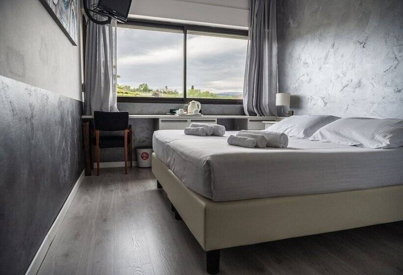 Номер Deluxe, Valpolicella International