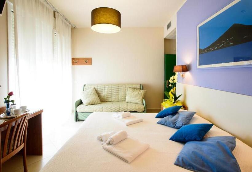 ガーデンビュースタンダードルーム, Villa Marcella