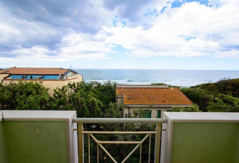 Triple Room Sea View, Villa Marcella