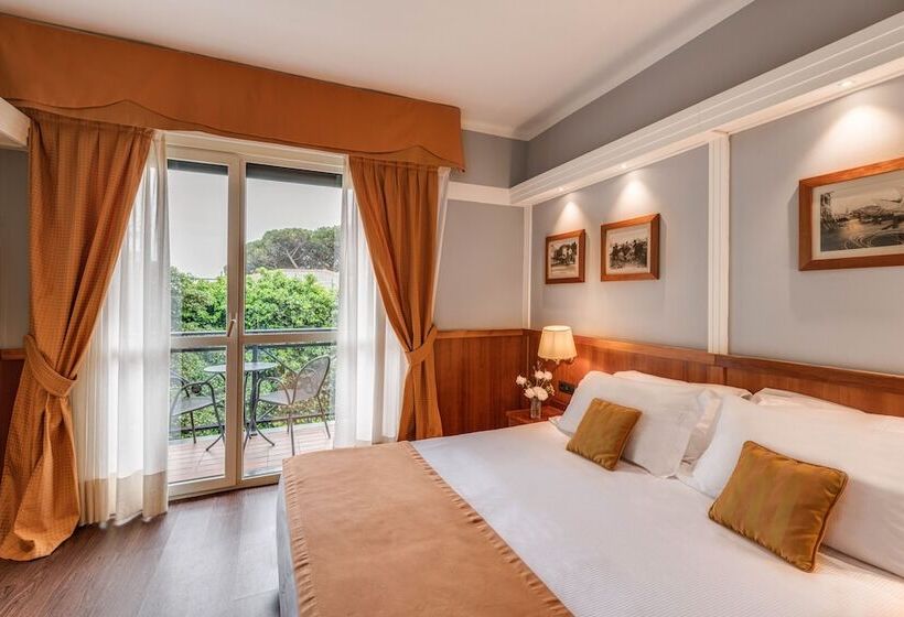 חדר סופריור עם נוף לים ומרפסת, Vis à Vis