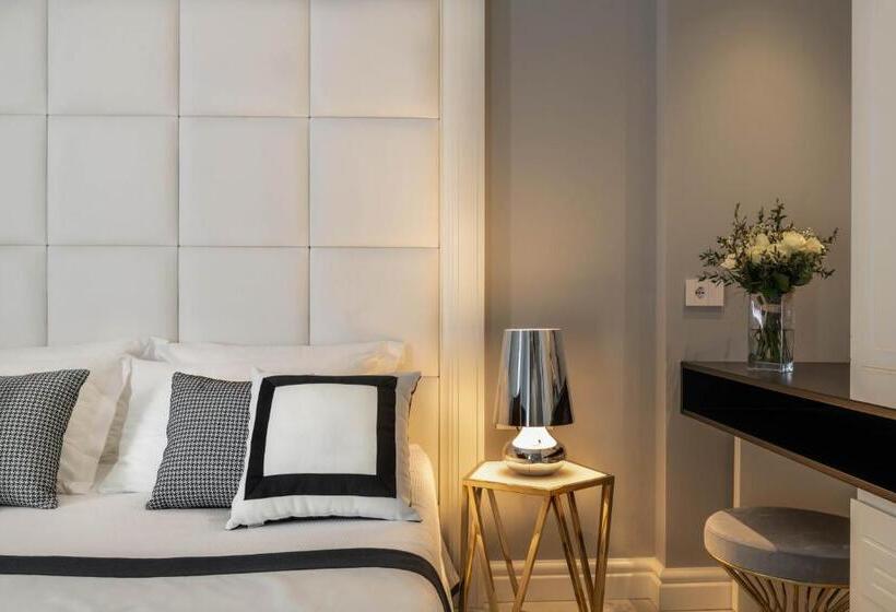 חדר דלוקס, Vis à Vis