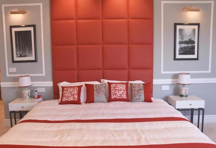 סוויטה דלוקס, Vis à Vis