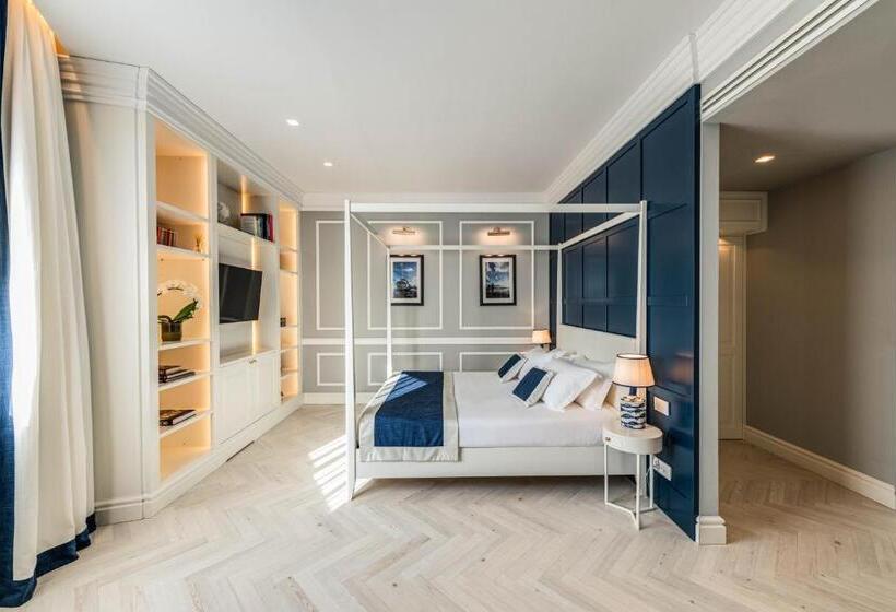 סוויטת ג'וניור דלוקס נוף לים, Vis à Vis