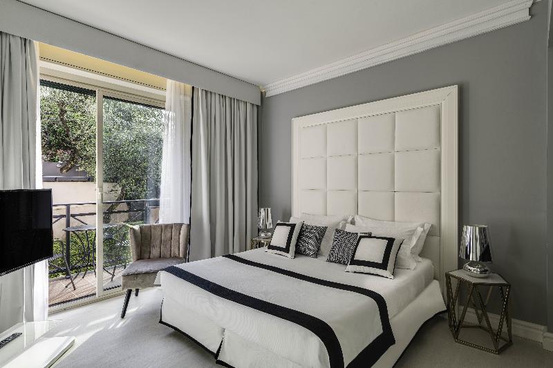 חדר דלוקס, Vis à Vis