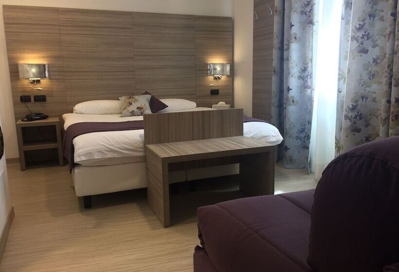 غرفة كومفورت ثلاثية, Coccodrillo Hotel & Apartments