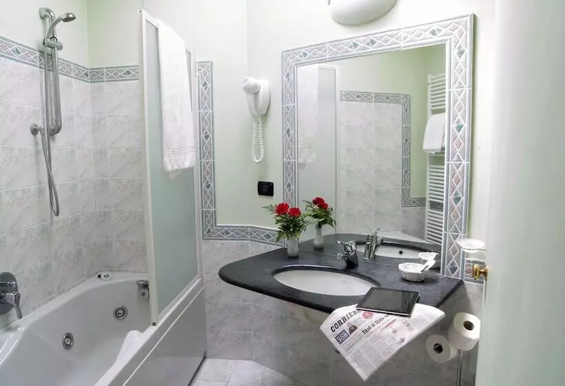 Comfort-huone, Coccodrillo Hotel & Apartments
