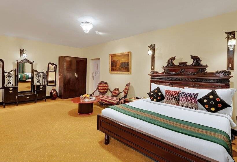 Классический Номер, Ambassador Pallava