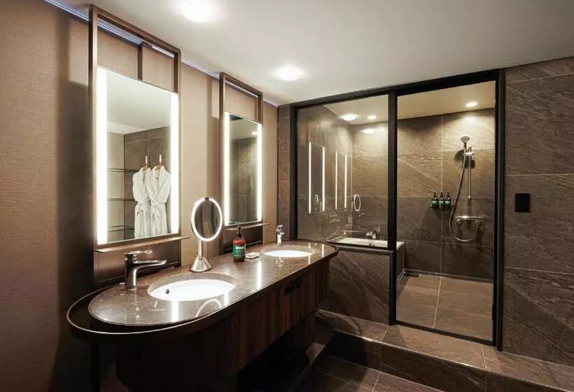 スイート, Ana Crowne Plaza Hiroshima, An Ihg