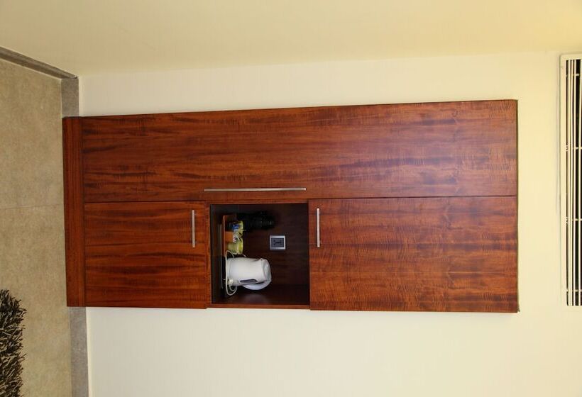 Номер Deluxe, Diplomat, Chanakyapuri New Delhi A Boutique