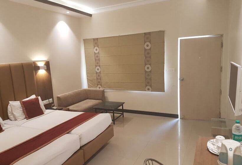 豪华房间, Grand Hotel Agra