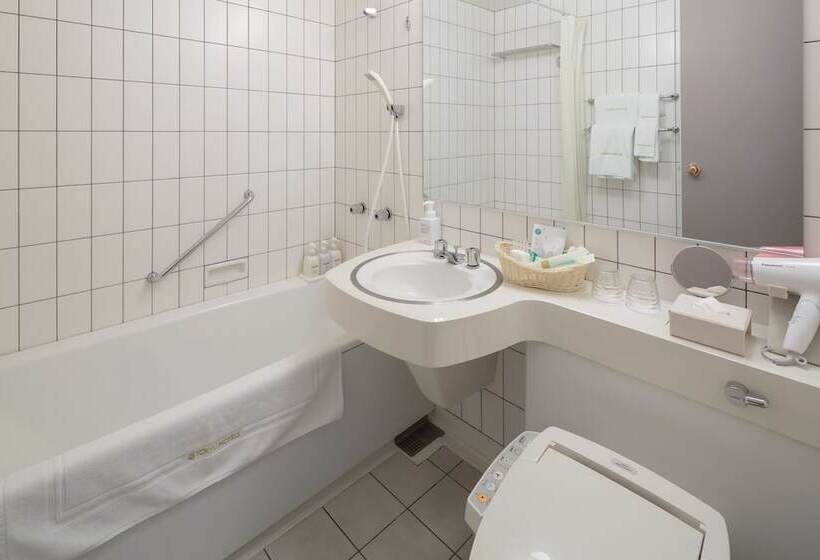 经济房, Hakuba Tokyu