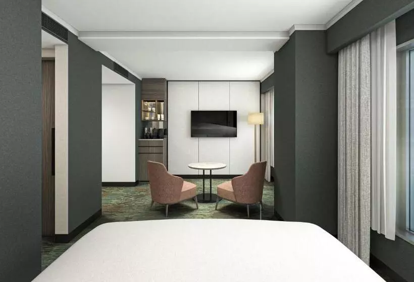 キングサイズベッドのスタンダードルーム, Rihga Royal Hotel Osaka Vignette Collection By Ihg
