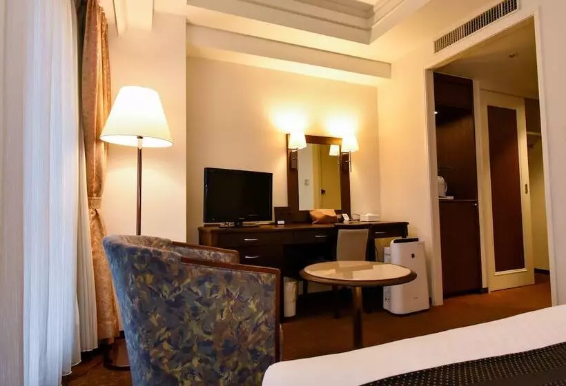 اتاق استاندارد با تخت دو نفره بزرگ, Kumamoto Hotel Castle