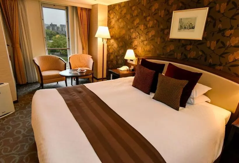 اتاق استاندارد با تخت بزرگ, Kumamoto Hotel Castle