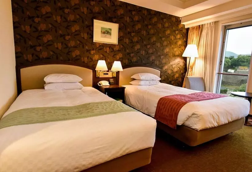 اتاق سوپریور با چشم‌انداز, Kumamoto Hotel Castle