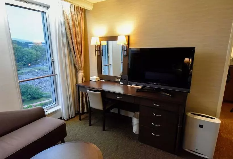 اتاق سوپریور با چشم‌انداز, Kumamoto Hotel Castle