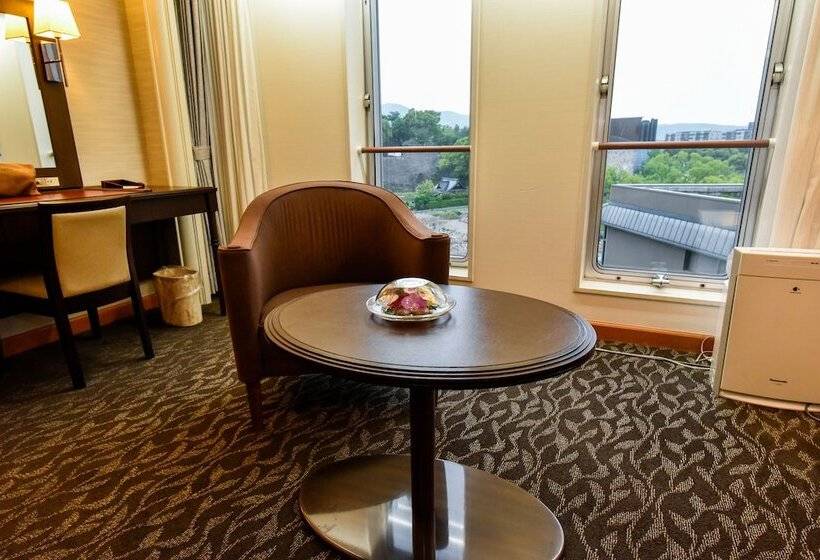اتاق لوکس با چشمانداز, Kumamoto Hotel Castle