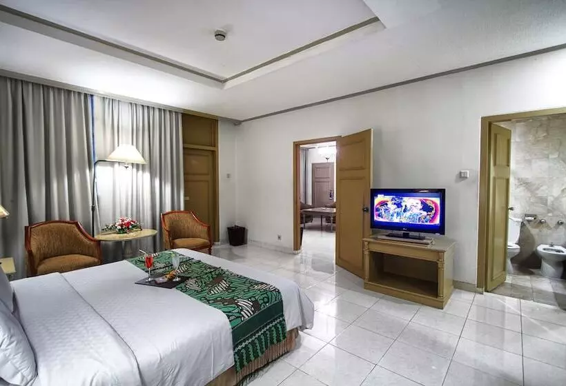 スタンダードバンガロー, Kusuma Sahid Prince Hotel Solo
