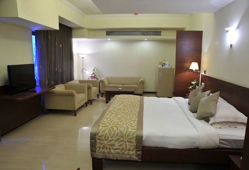 سوییت اجرایی, La Paz Gardens Beacon Hotel   Vasco Da Gama Goa