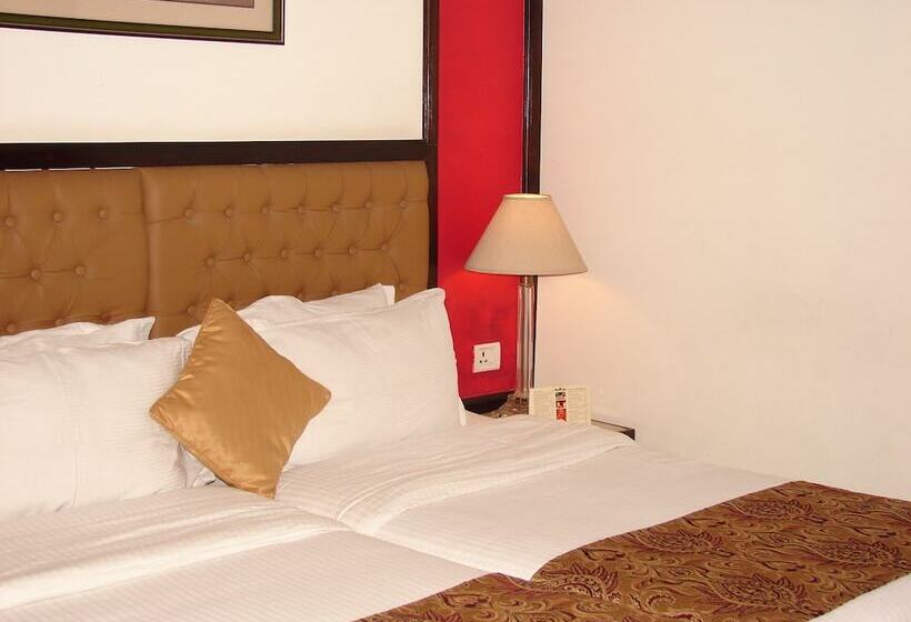 高级客房, V Sarovar Portico Mi Road Jaipur