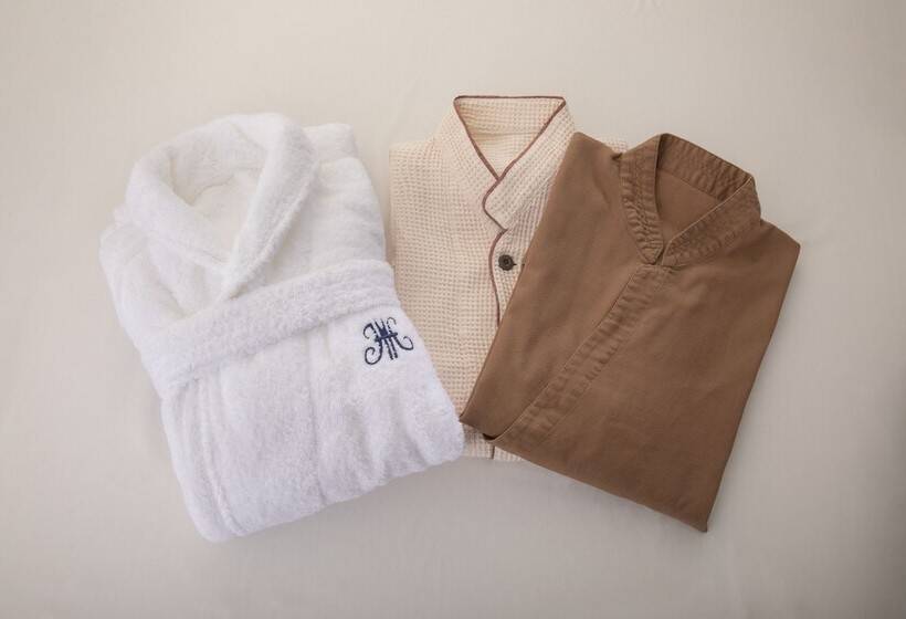 高级大房间, Marunouchi