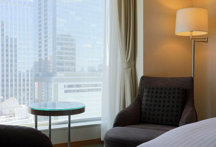 高级大房间, Marunouchi