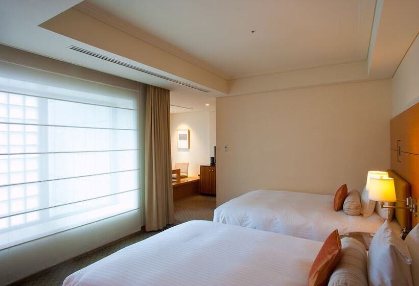 豪华房间, Marunouchi