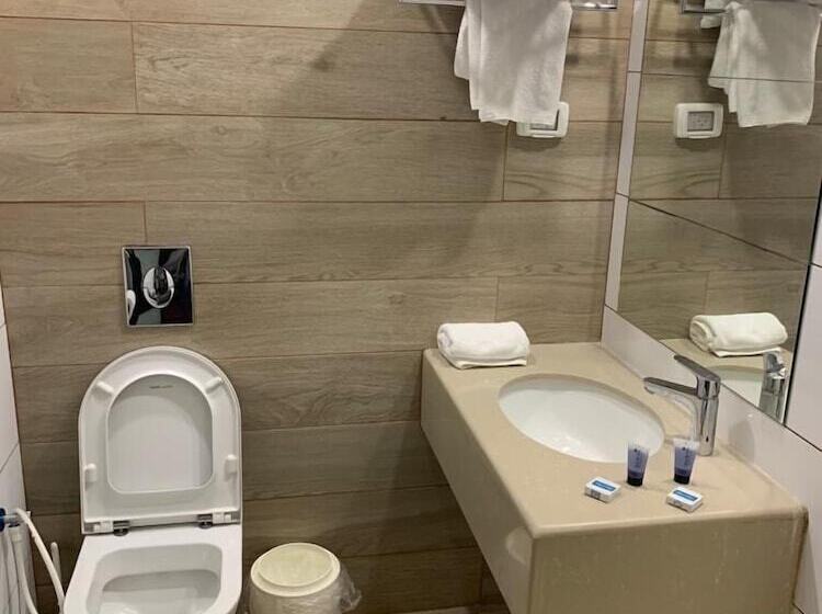 标准间, Mount Of Olives