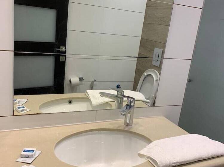 标准间, Mount Of Olives