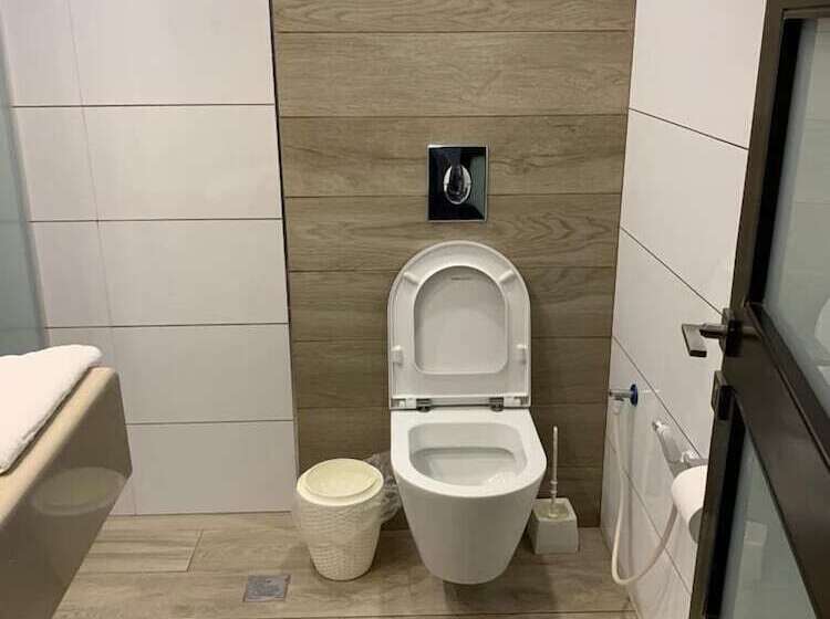 标准间, Mount Of Olives