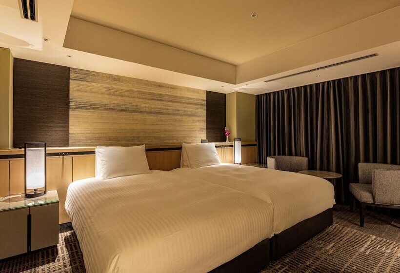 디럭스 스위트, Nikko Fukuoka