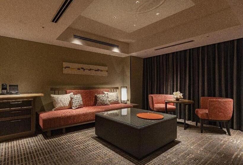 수피리어 스위트, Nikko Fukuoka