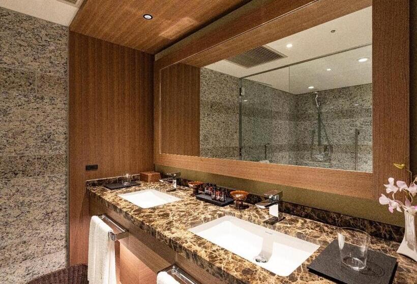 스위트, Nikko Fukuoka